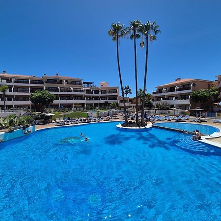 Spacious Apartment With Private Garden In Tenerife South Сан Мигель Экстерьер фото