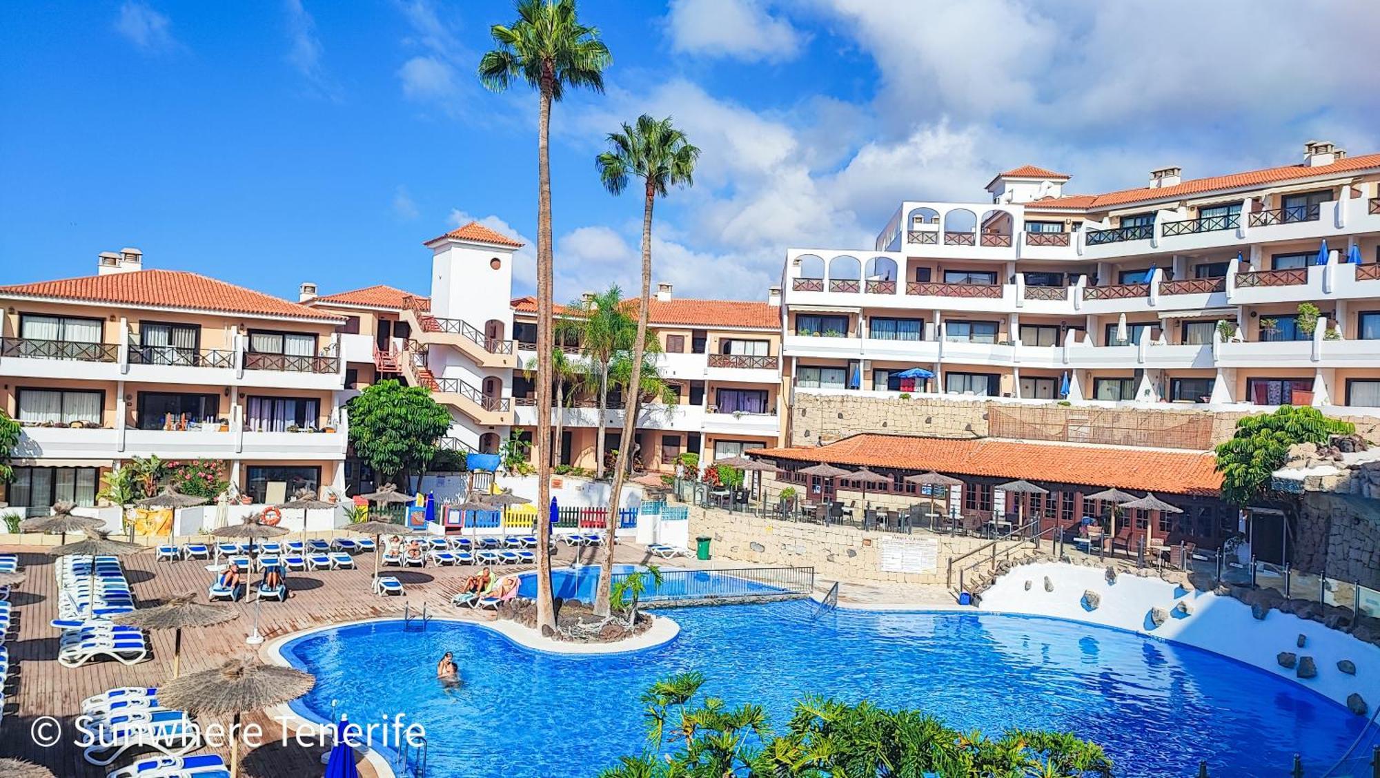Spacious Apartment With Private Garden In Tenerife South Сан Мигель Экстерьер фото